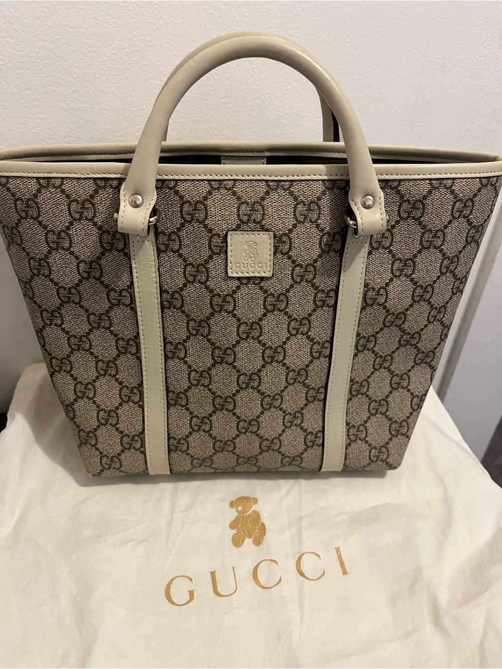 Gucci Brown GG Supreme Canvas Tote with Cream Trim